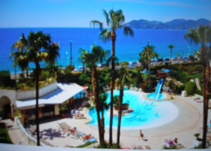 Maupassant T2 Bord De Apartmán Cannes